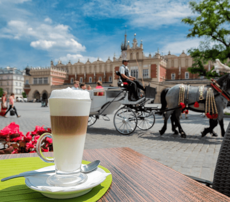 ساحة-كراكوف-الرئيسية-Rynek-Glowny.png 